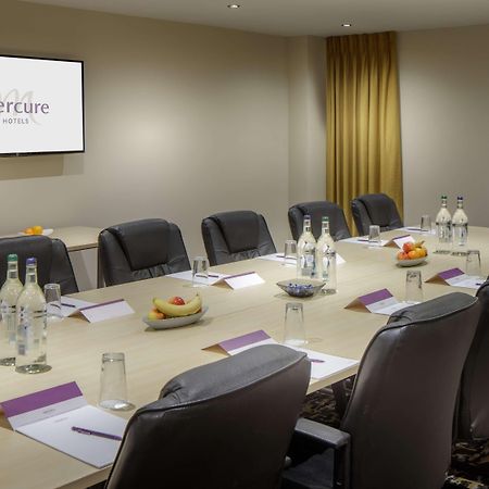 Mercure Hatfield Oak Hotel Eksteriør billede