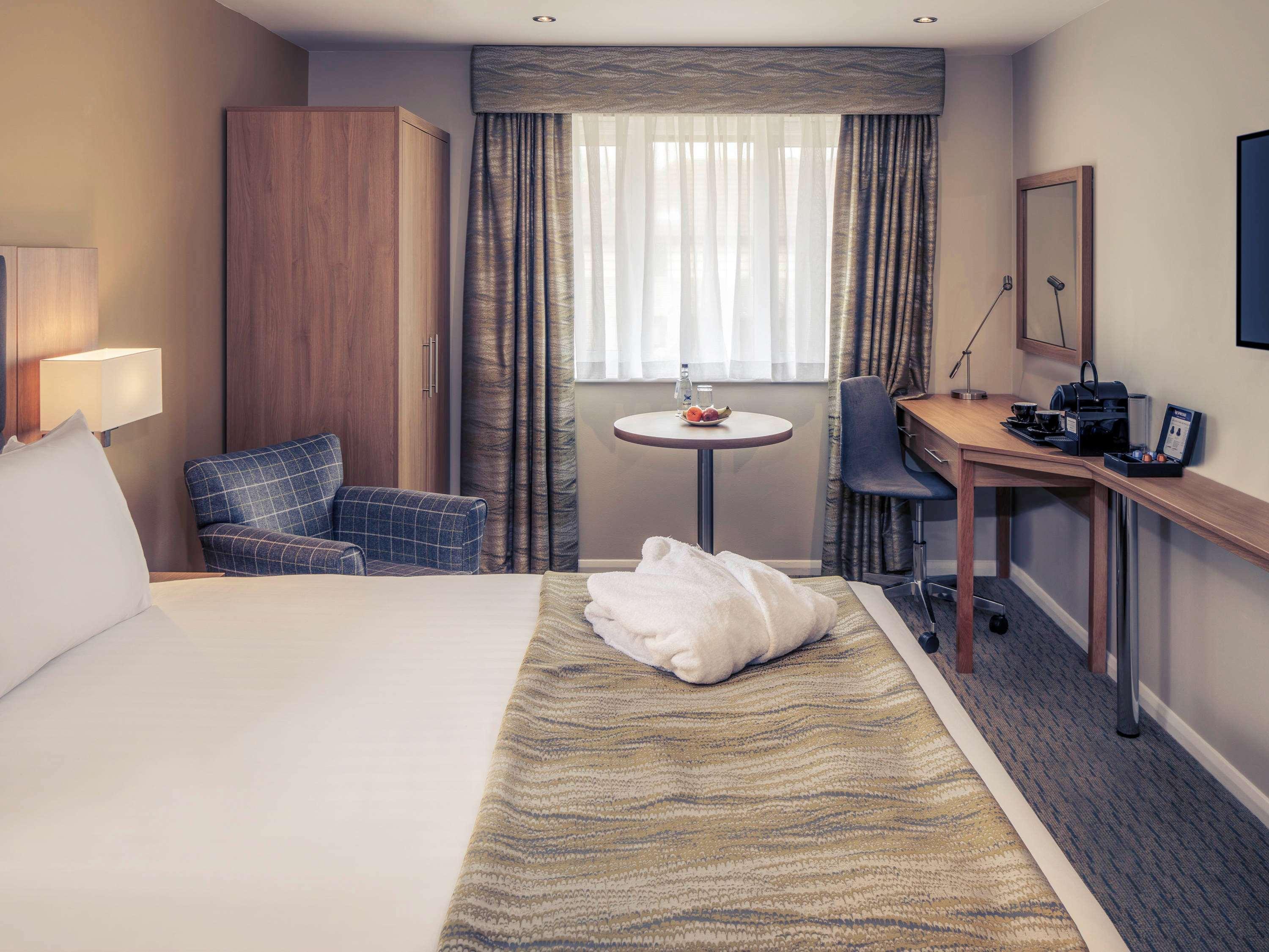 Mercure Hatfield Oak Hotel Eksteriør billede