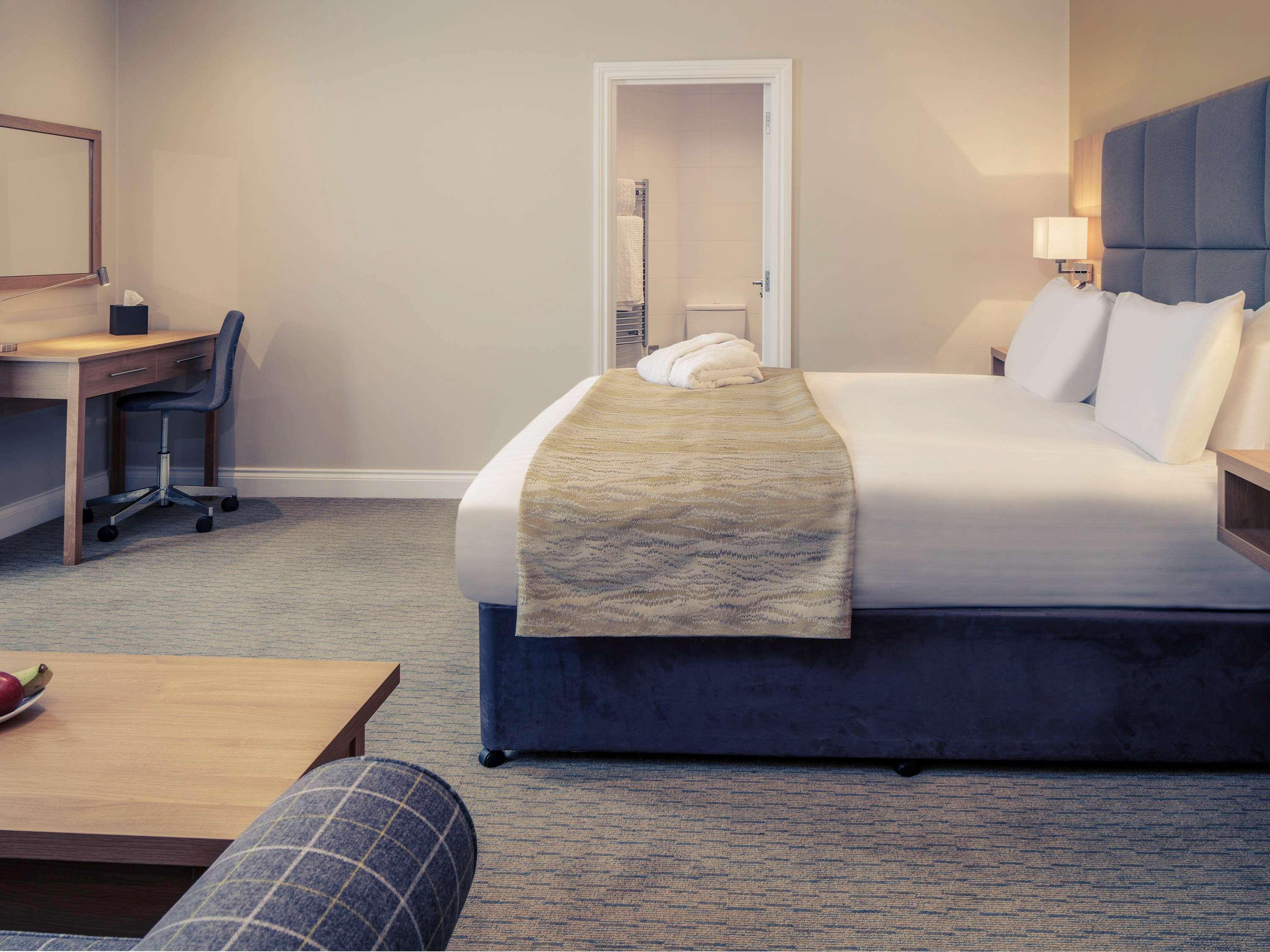 Mercure Hatfield Oak Hotel Eksteriør billede