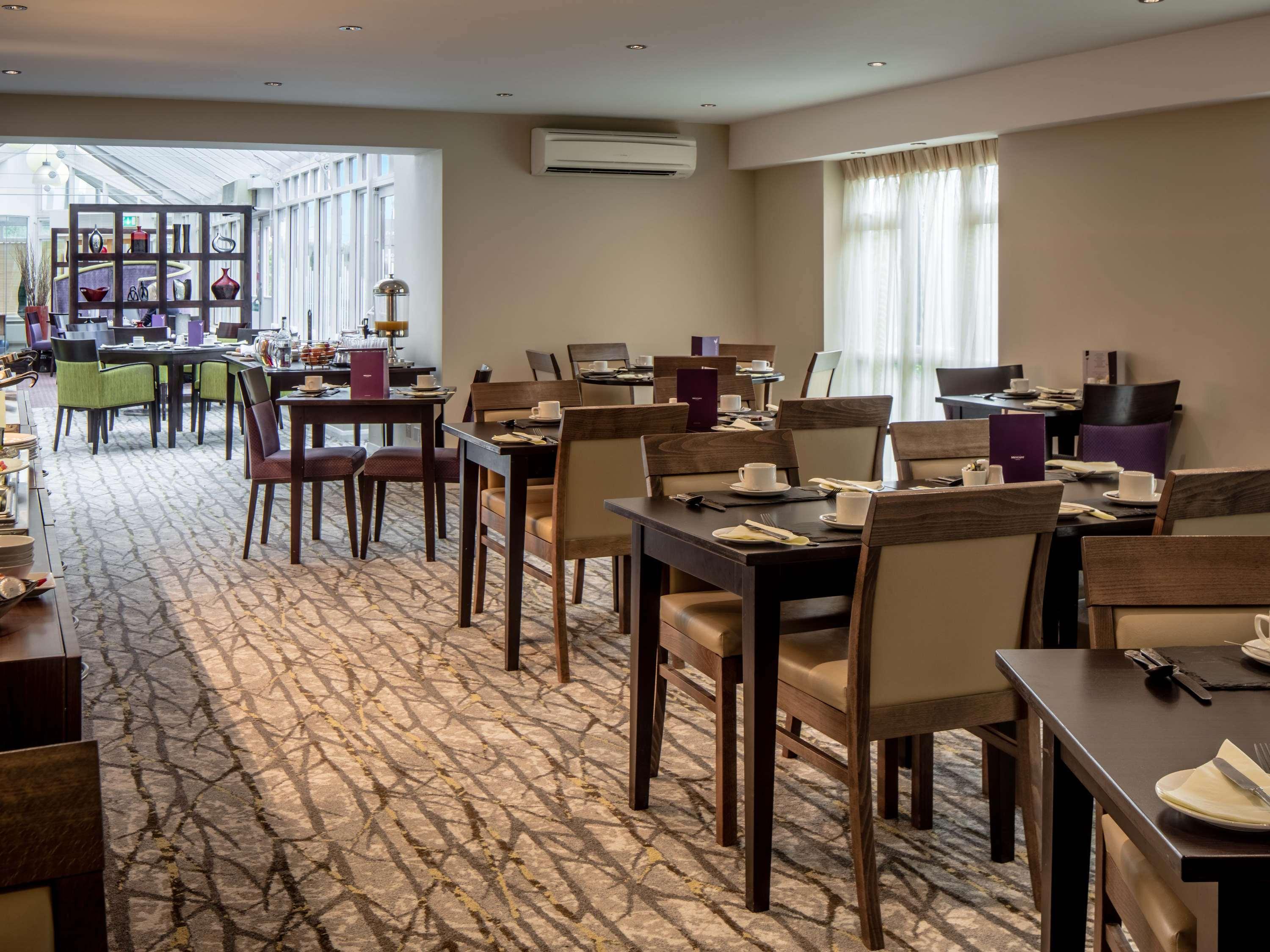 Mercure Hatfield Oak Hotel Eksteriør billede
