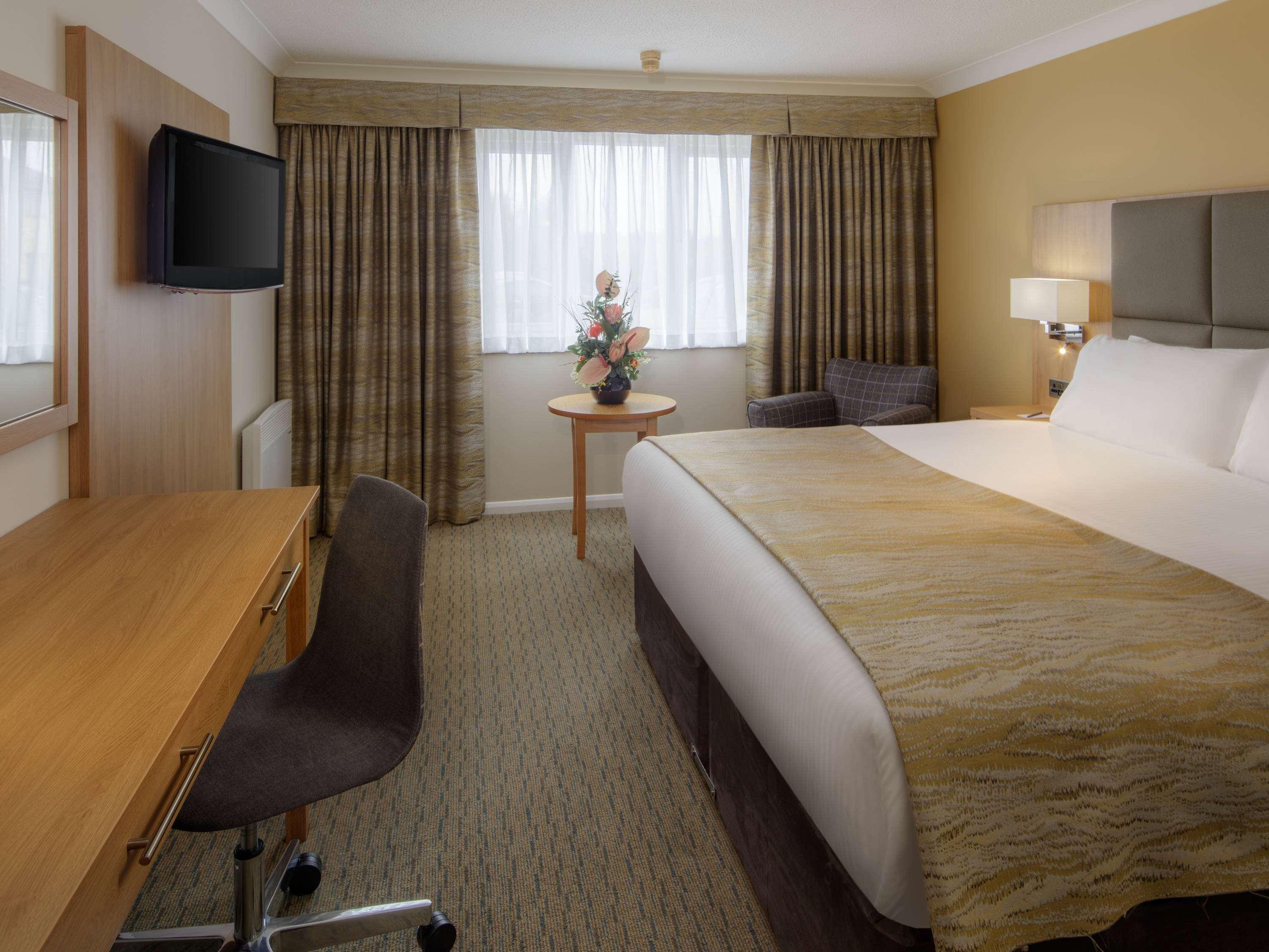 Mercure Hatfield Oak Hotel Eksteriør billede