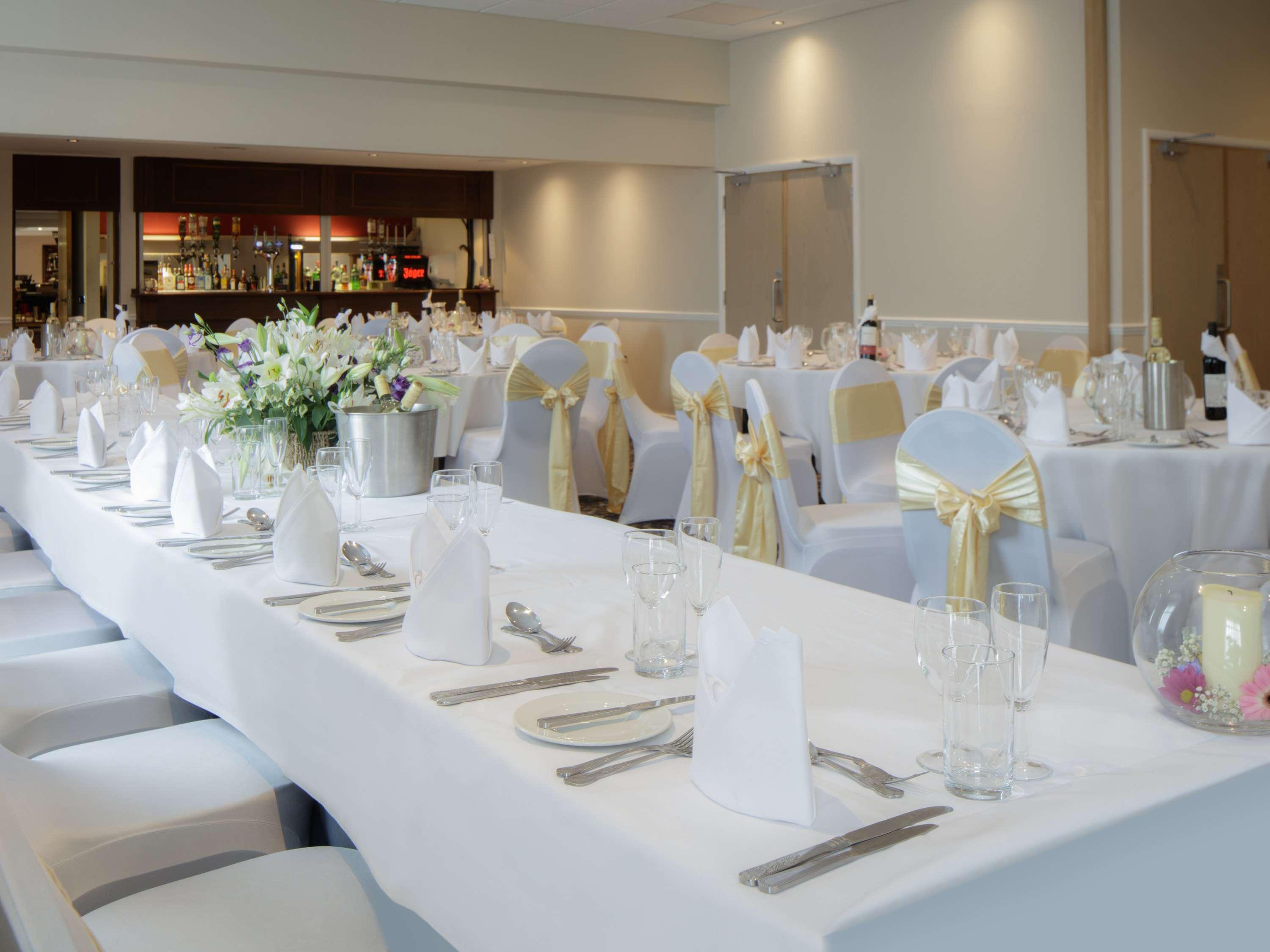 Mercure Hatfield Oak Hotel Eksteriør billede