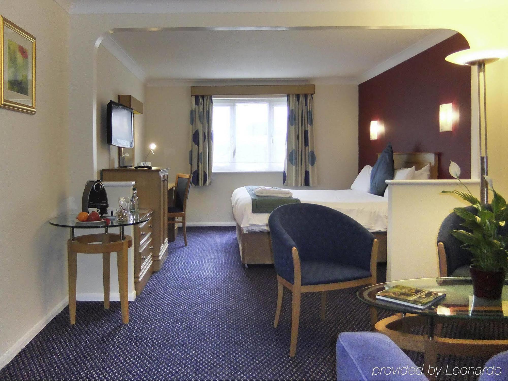 Mercure Hatfield Oak Hotel Eksteriør billede