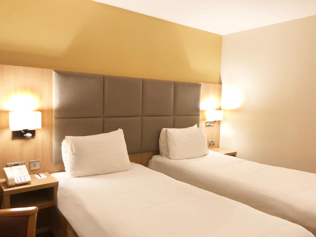 Mercure Hatfield Oak Hotel Eksteriør billede