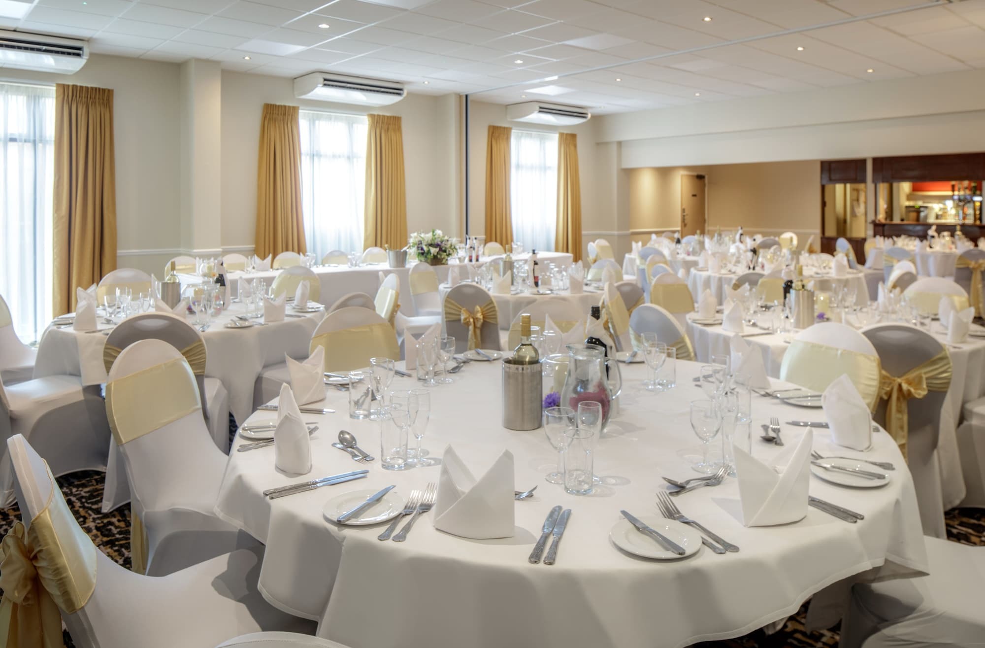Mercure Hatfield Oak Hotel Eksteriør billede